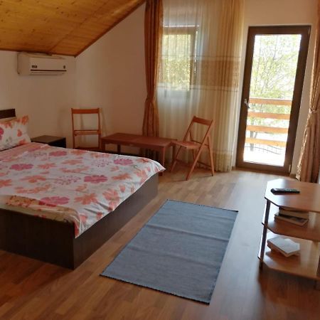 Hotel Casa David&Alexia Două Mai Zewnętrze zdjęcie
